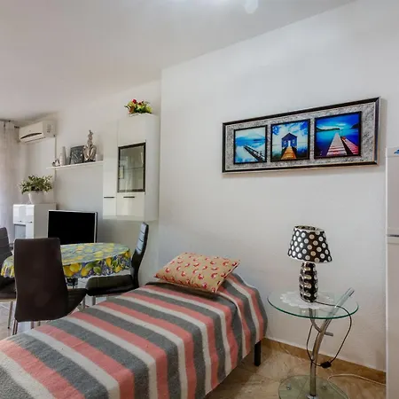 Mtsrat8 Hébergement de vacances Torrevieja